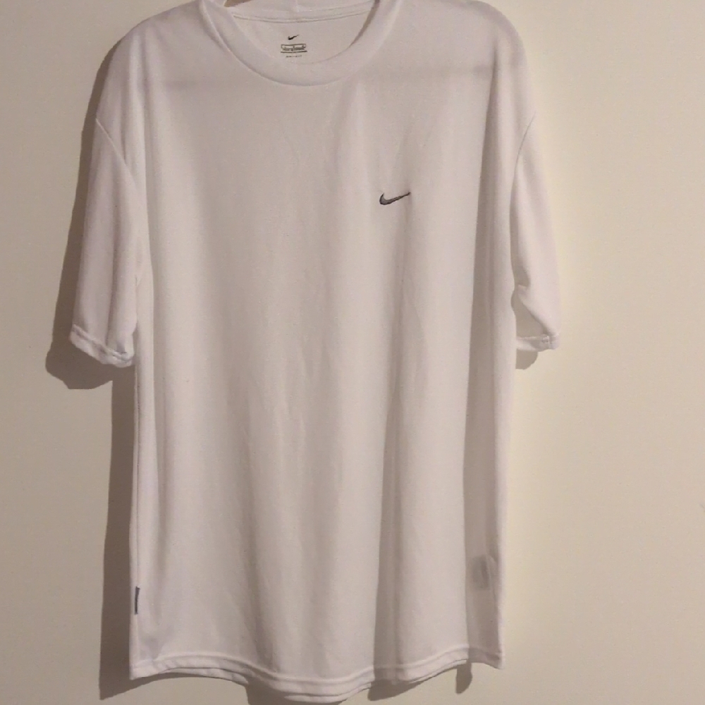 Nike White Short Sleeve Tee Classic Cotton